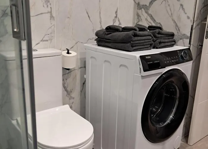 Beautiful New 2br In Golden Mile Of Appartamento